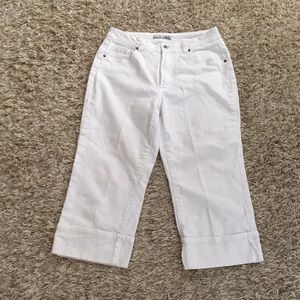 Chico’s Platinum Zodiac Crop Pants Medium/1.5/Lg